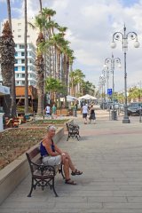 03-Larnaca Boulevard